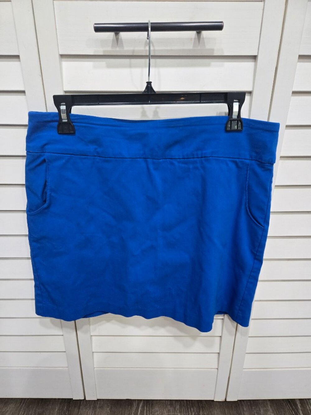 Blue skort Zac and Rachel, size 10